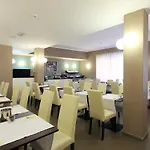 マルゲリータ ホテル 3*