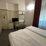 Margherita فندق مونتيروسّو ال ماري
